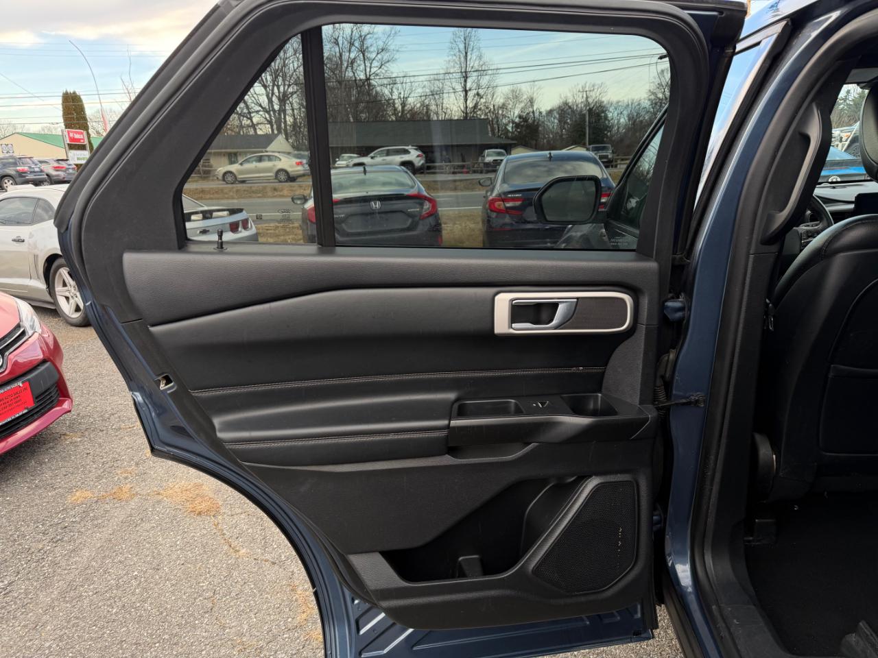 Ford Explorer XLT 4WD 2020