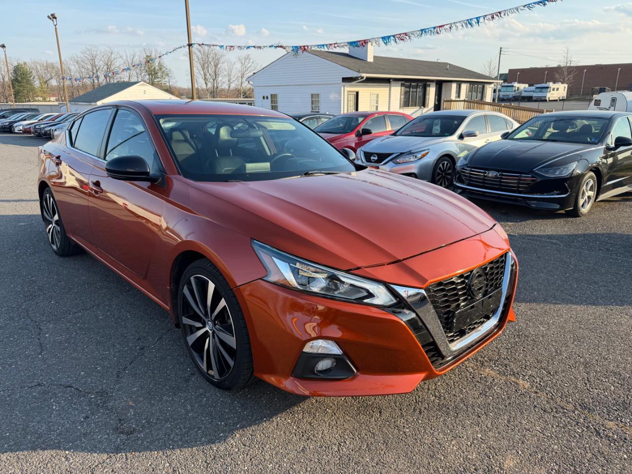 Nissan Altima 2.5 SR Sedan 2019