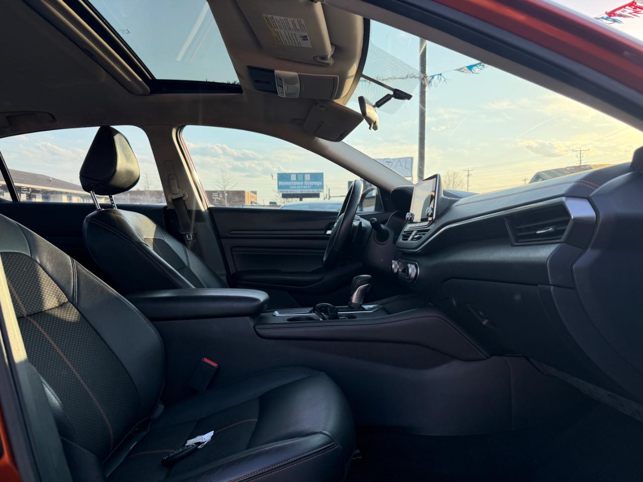 Nissan Altima 2.5 SR Sedan 2019