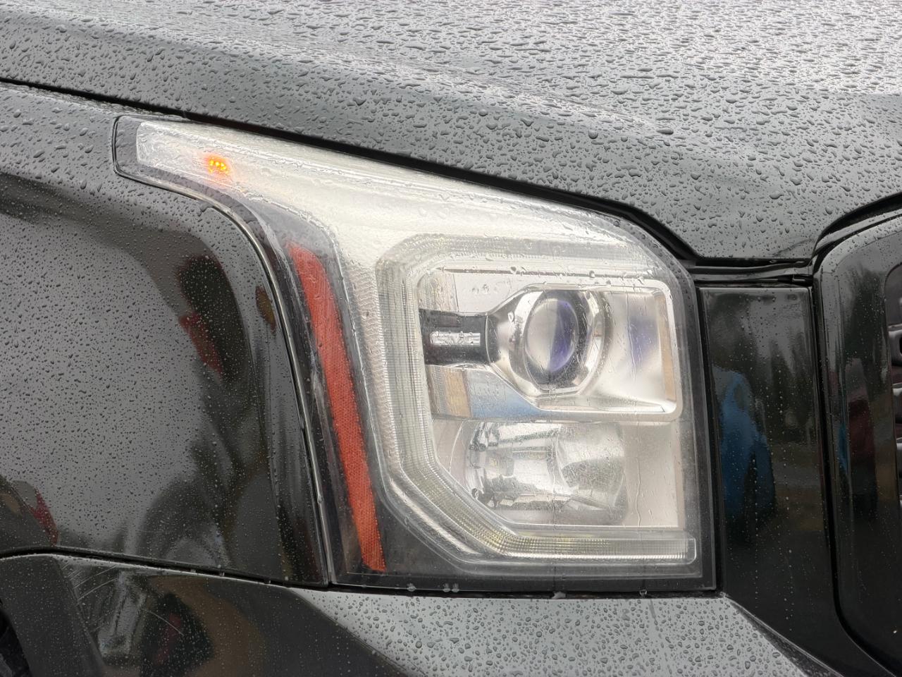 GMC Yukon XL 4WD 4dr SLT 2016