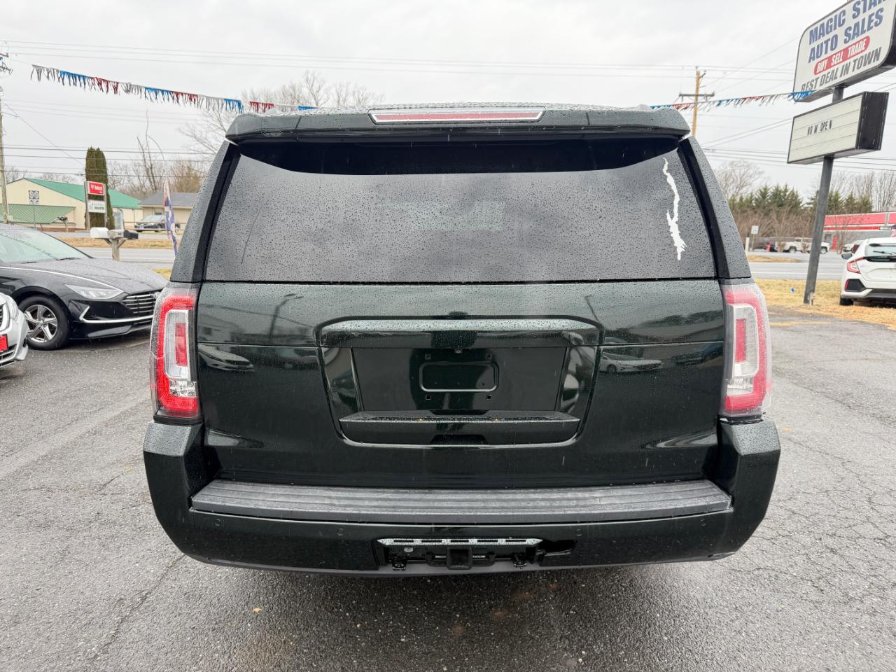 GMC Yukon XL 4WD 4dr SLT 2016