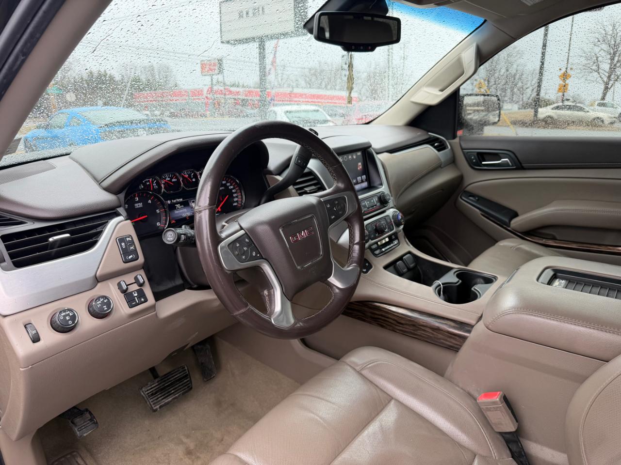 GMC Yukon XL 4WD 4dr SLT 2016