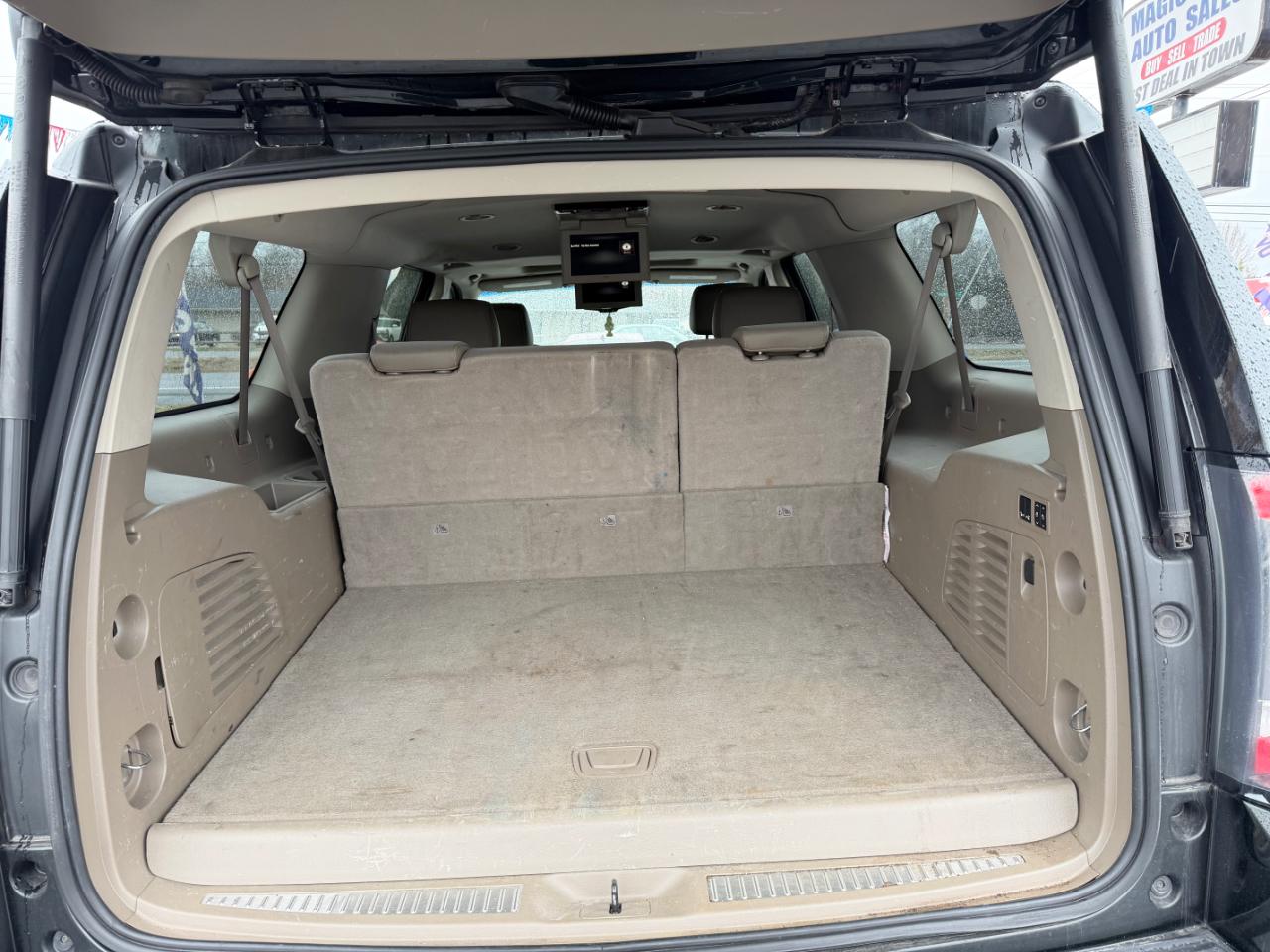 GMC Yukon XL 4WD 4dr SLT 2016