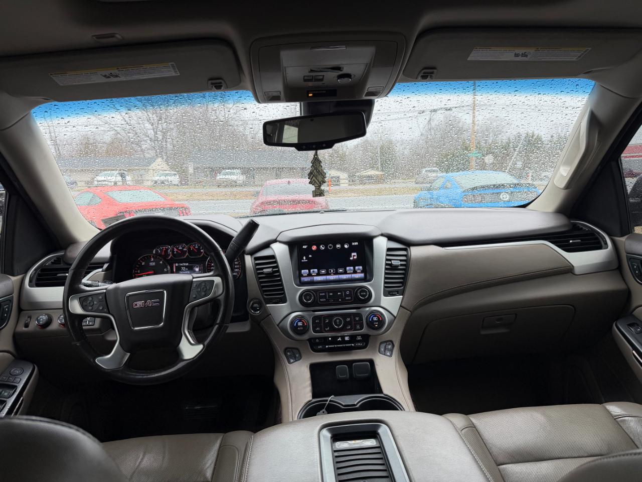 GMC Yukon XL 4WD 4dr SLT 2016