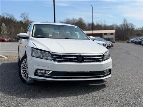 2017 Volkswagen Passat 1.8T SE Auto