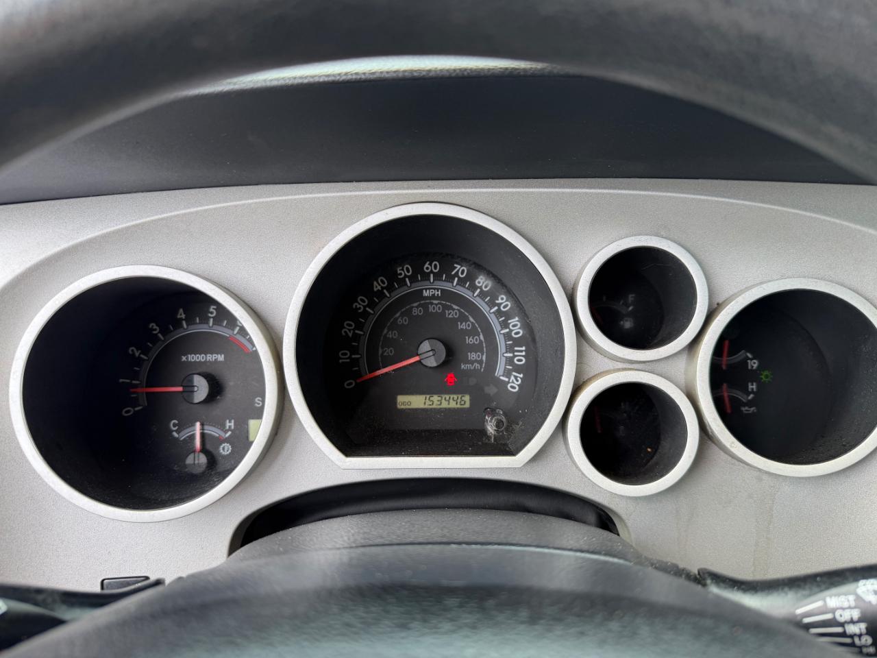 Toyota Tundra 2WD Double 145.7" 5.7L V8 SR5 (Natl 2007