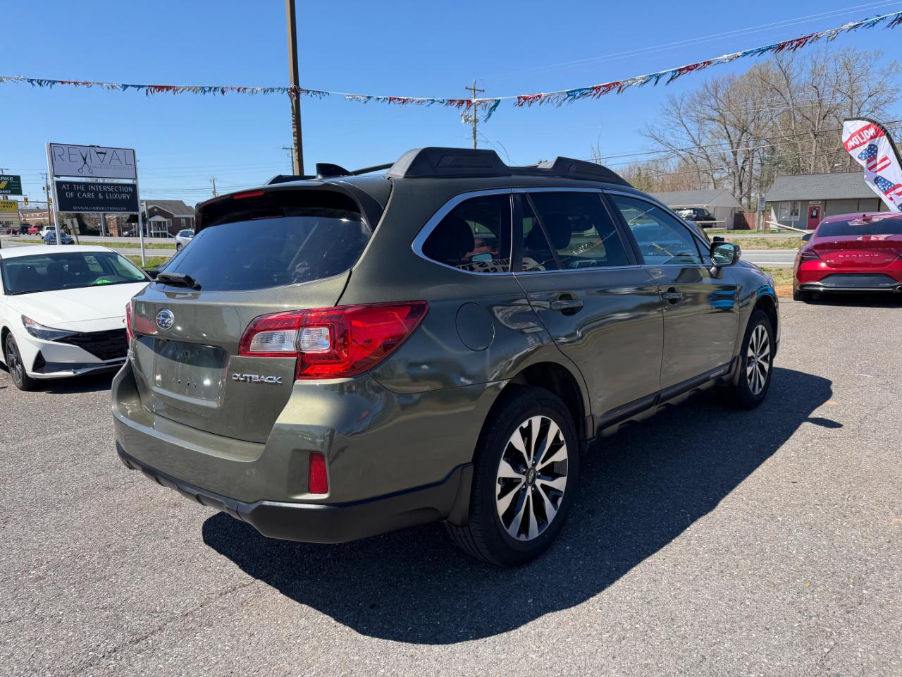 Subaru Outback 4dr Wgn 2.5i Limited PZEV 2016