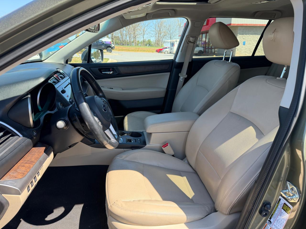 Subaru Outback 4dr Wgn 2.5i Limited PZEV 2016