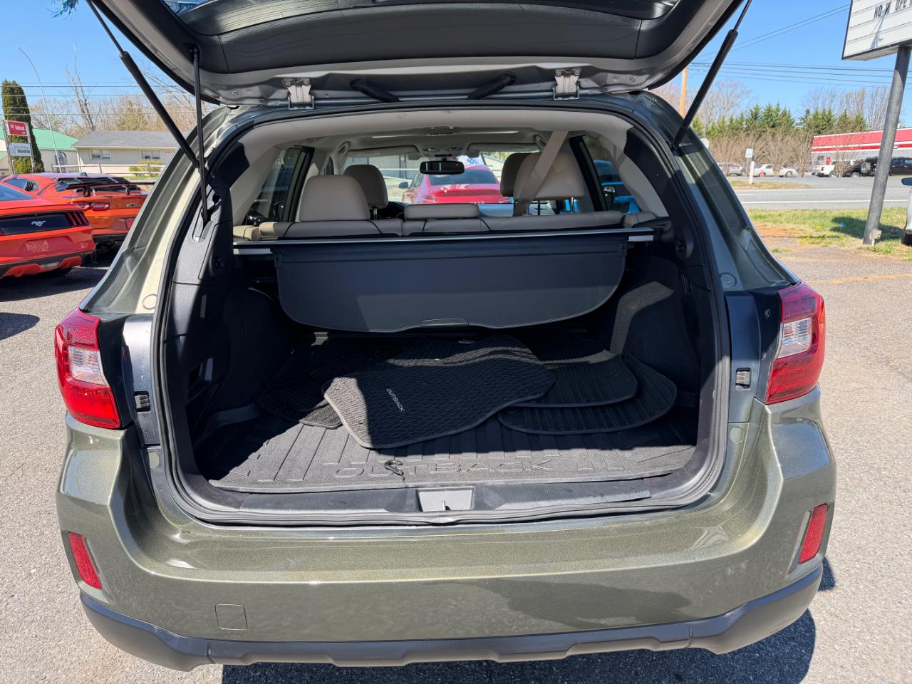 Subaru Outback 4dr Wgn 2.5i Limited PZEV 2016