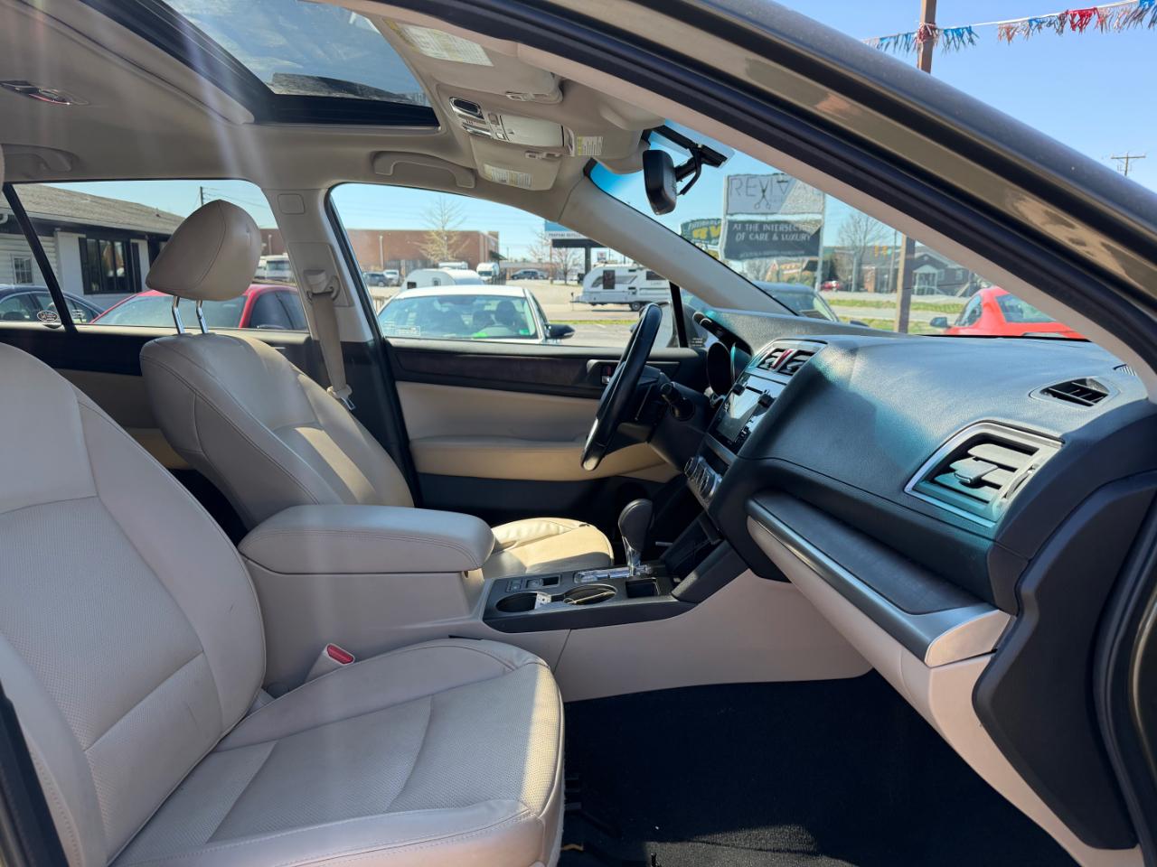 Subaru Outback 4dr Wgn 2.5i Limited PZEV 2016