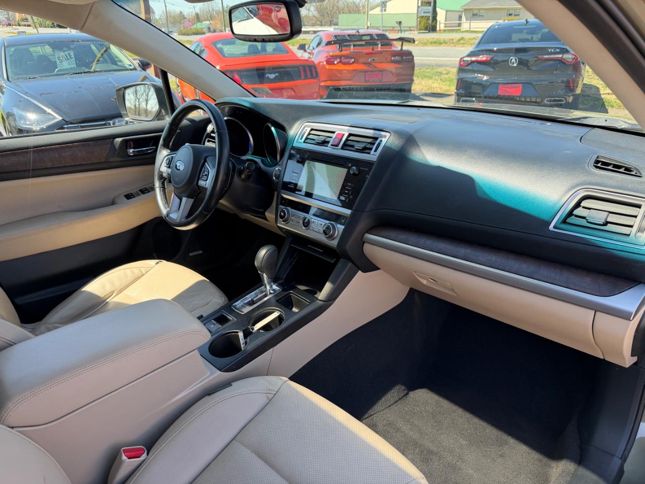 Subaru Outback 4dr Wgn 2.5i Limited PZEV 2016