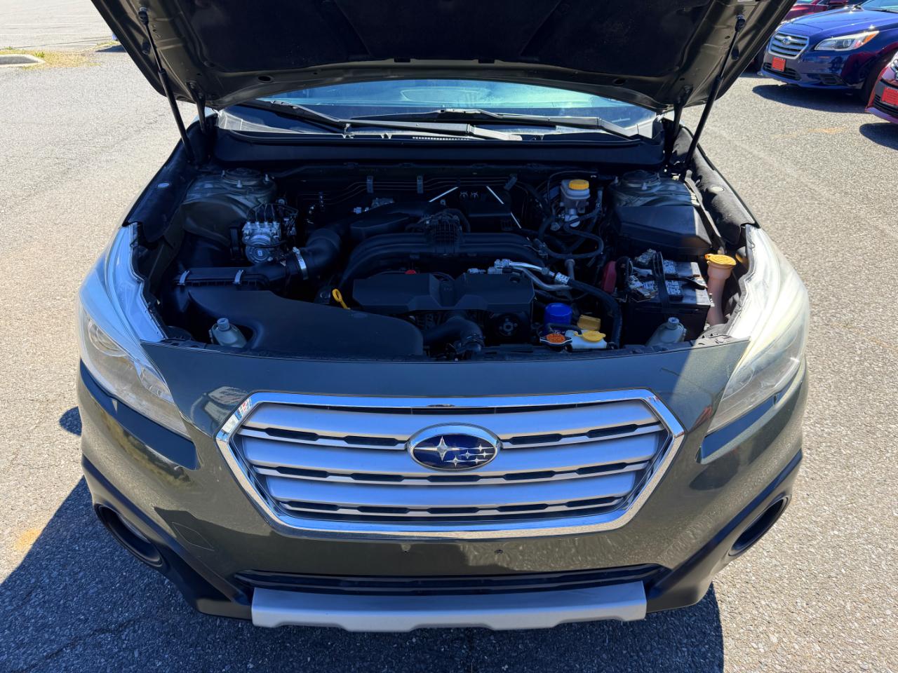 Subaru Outback 4dr Wgn 2.5i Limited PZEV 2016