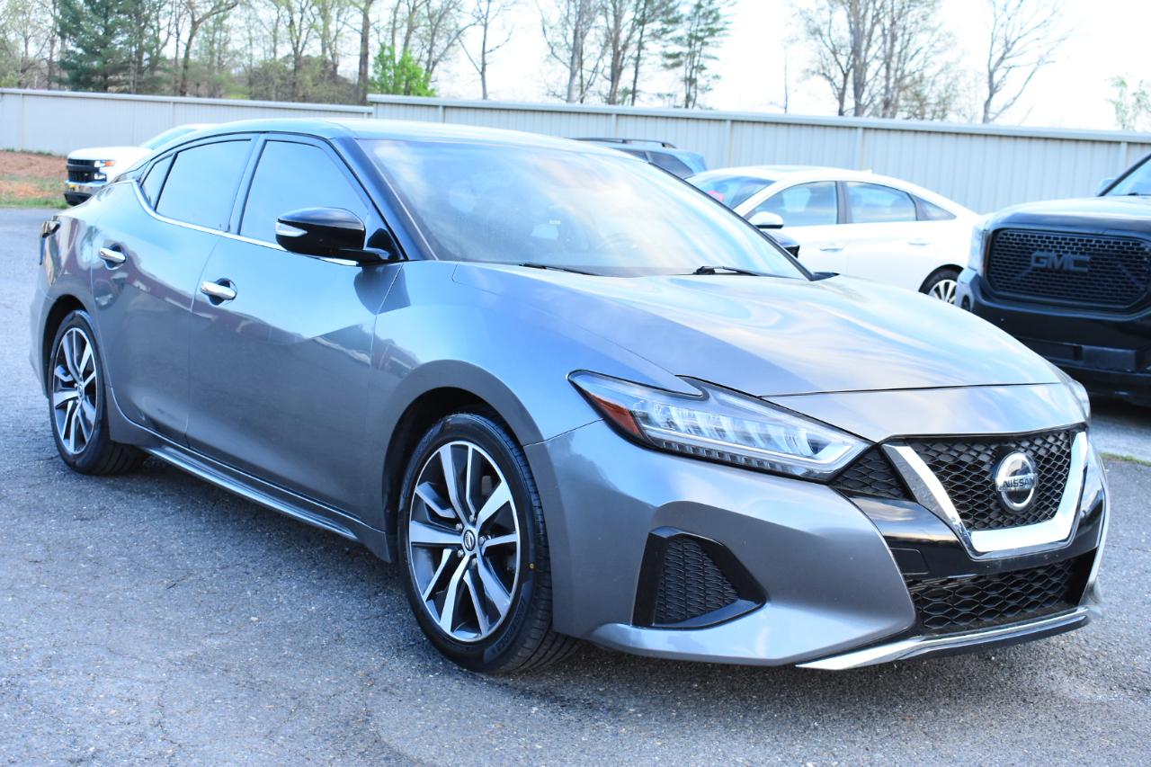 Nissan Maxima SV 3.5L 2020