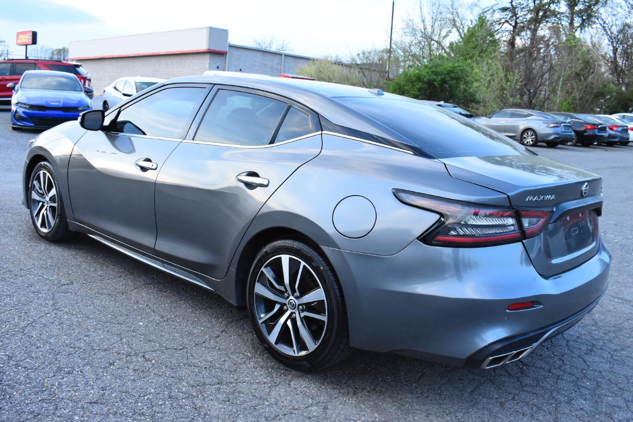 Nissan Maxima SV 3.5L 2020