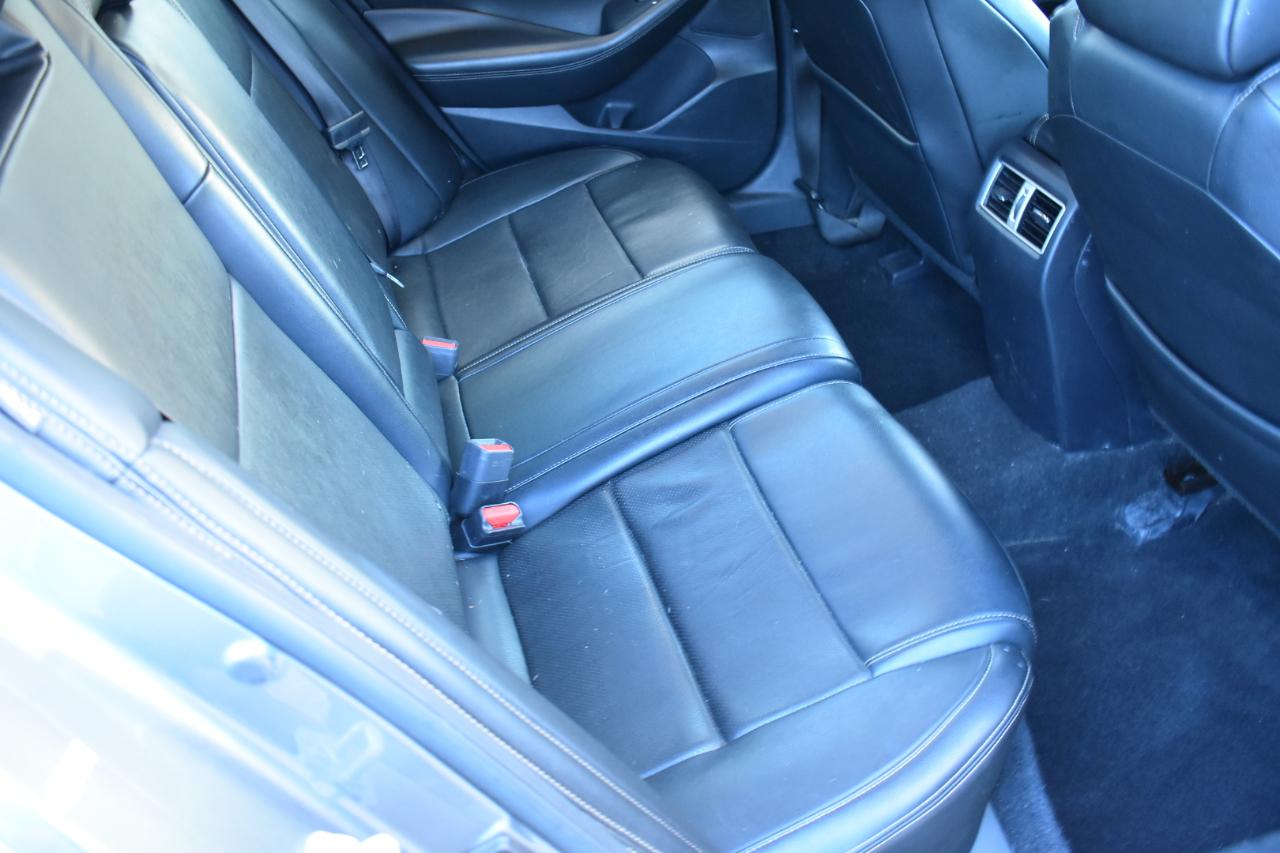 Nissan Maxima SV 3.5L 2020