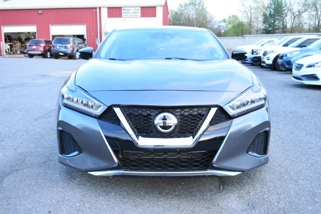 Nissan Maxima SV 3.5L 2020