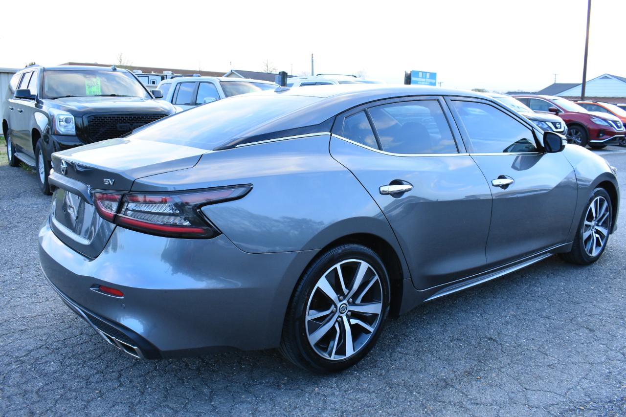 Nissan Maxima SV 3.5L 2020