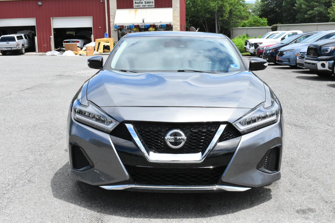 Nissan Maxima SV 3.5L 2020