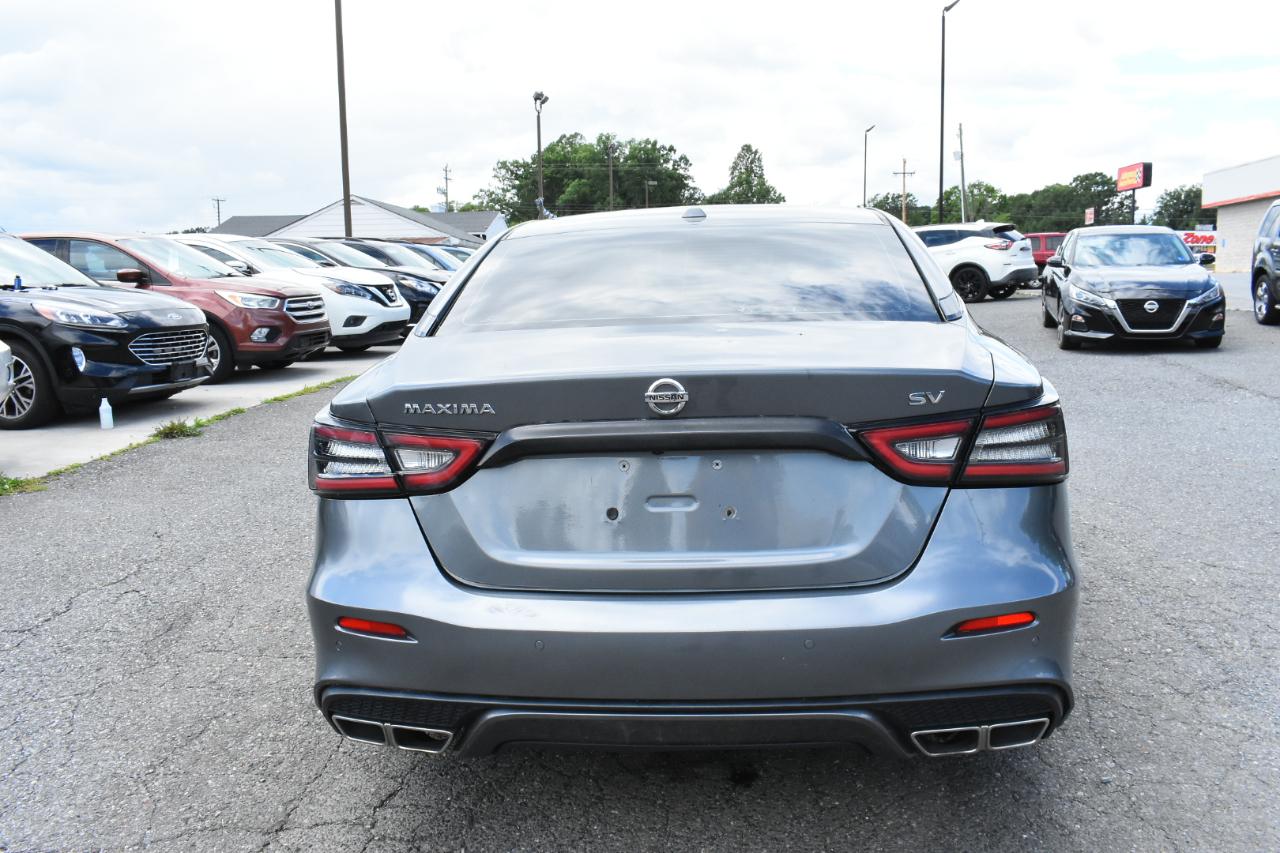 Nissan Maxima SV 3.5L 2020