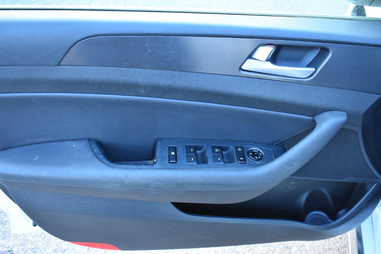 Hyundai Sonata Sport 2.4L PZEV 2017