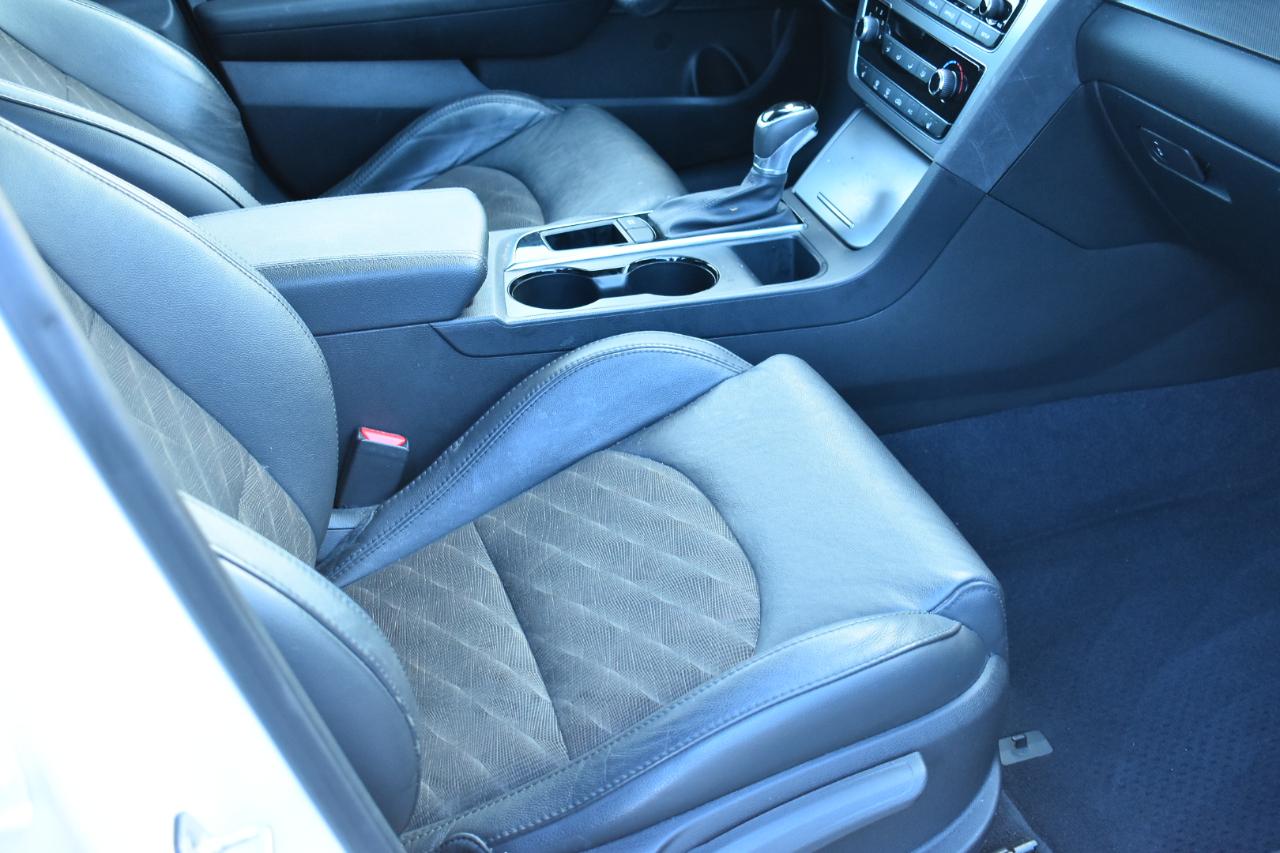 Hyundai Sonata Sport 2.4L PZEV 2017