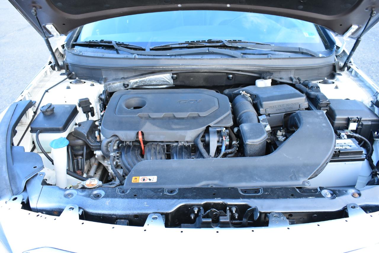 Hyundai Sonata Sport 2.4L PZEV 2017