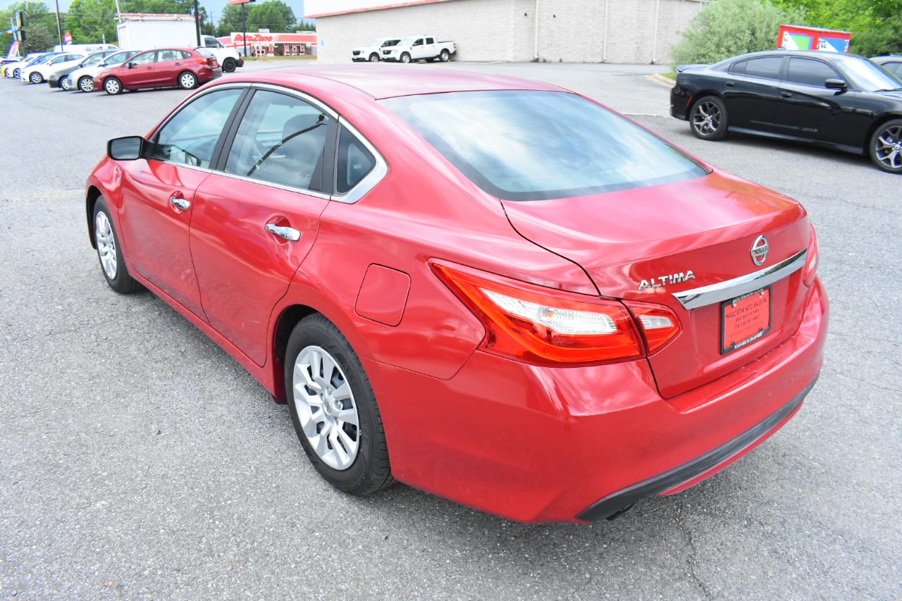 Nissan Altima 4dr Sdn I4 2.5 2016