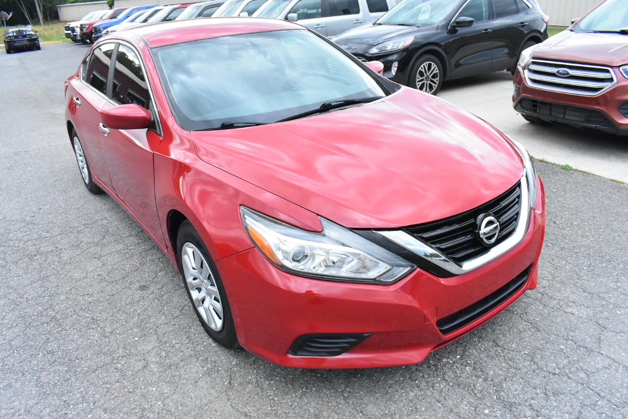 Nissan Altima 4dr Sdn I4 2.5 2016