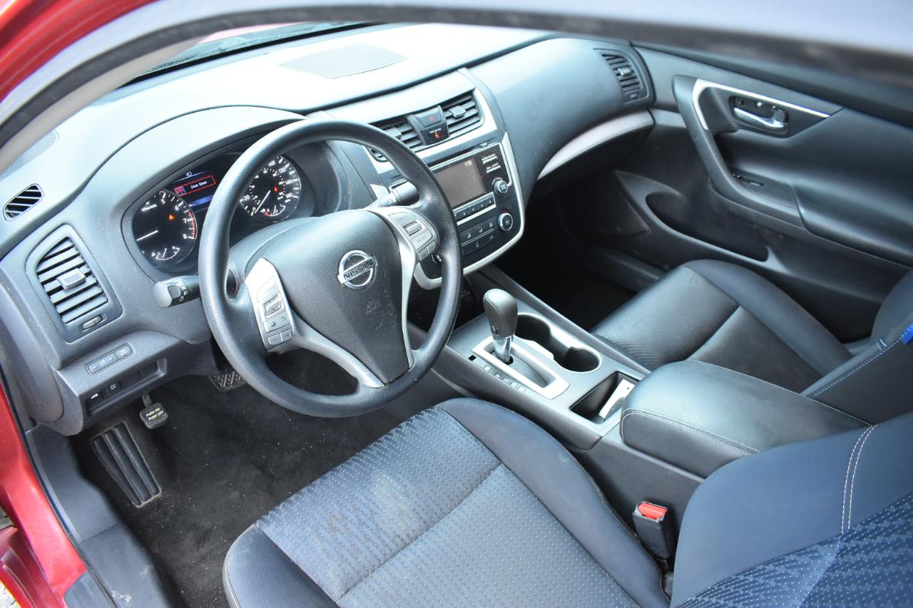 Nissan Altima 4dr Sdn I4 2.5 2016