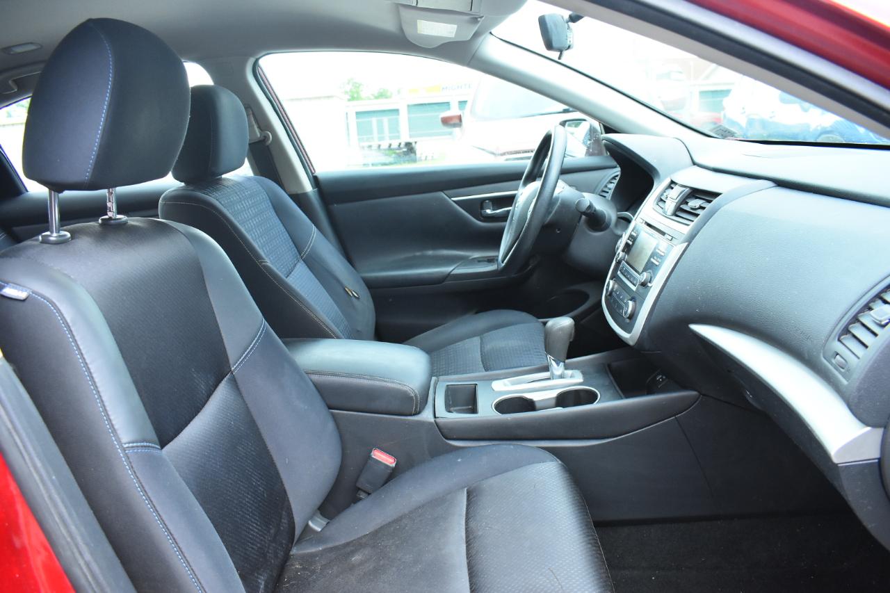Nissan Altima 4dr Sdn I4 2.5 2016