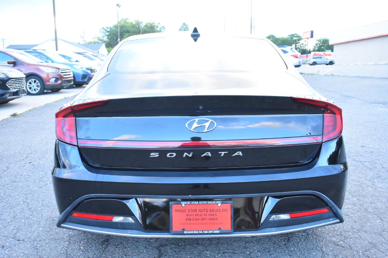 Hyundai Sonata SE 2.5L 2021