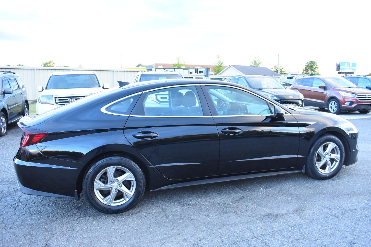 Hyundai Sonata SE 2.5L 2021