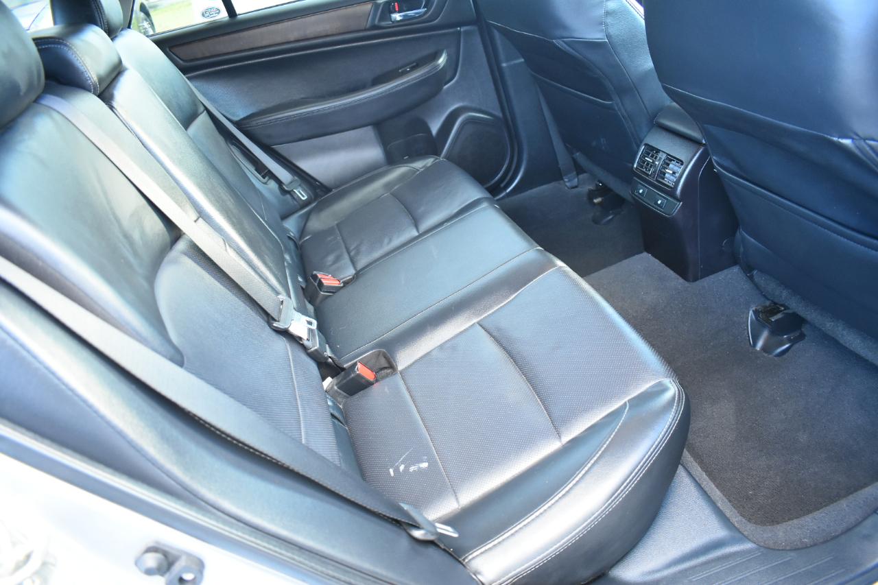 Subaru Outback 4dr Wgn 3.6R Limited 2016