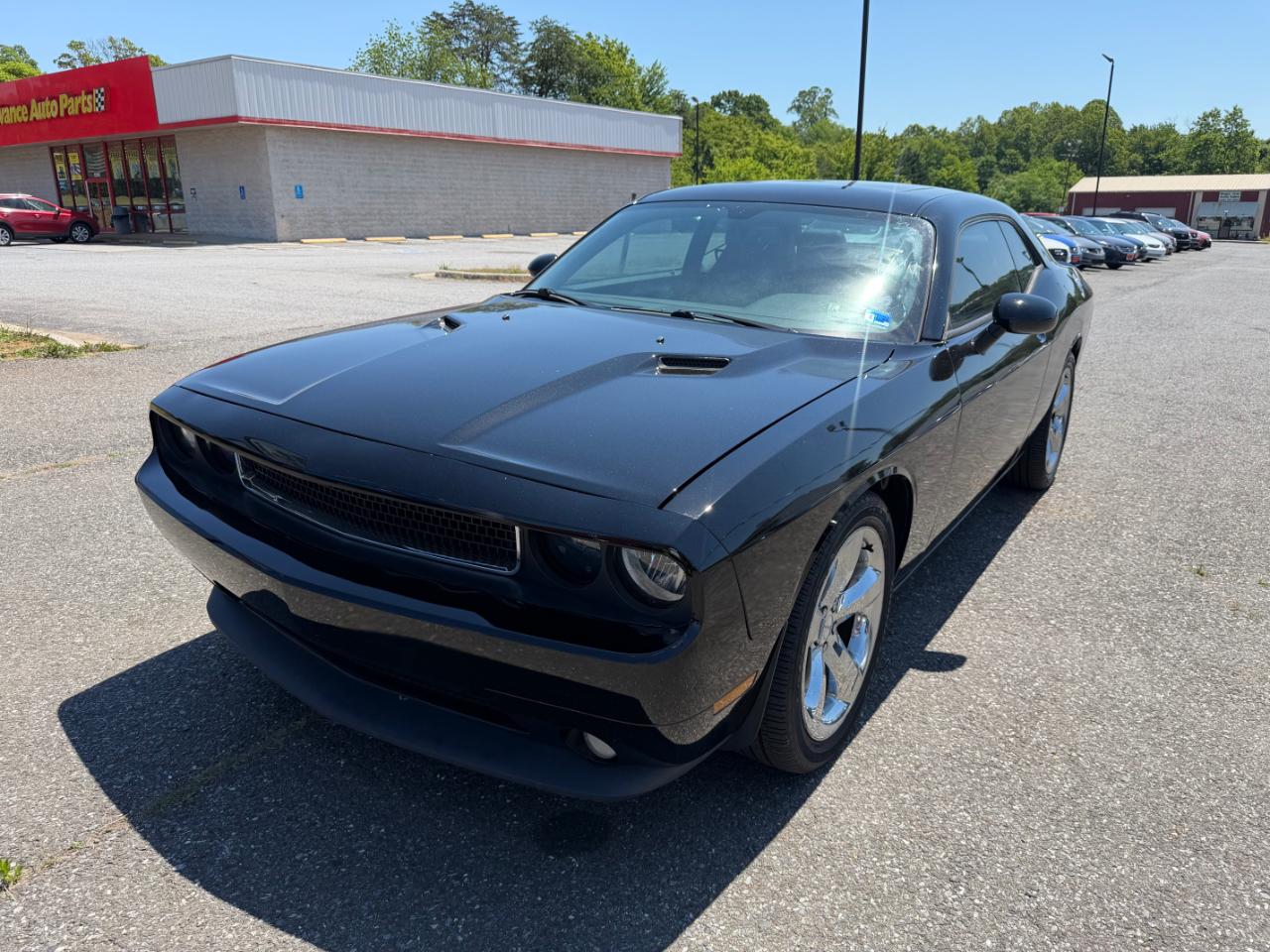 Dodge Challenger 2dr Cpe SXT Plus 2012