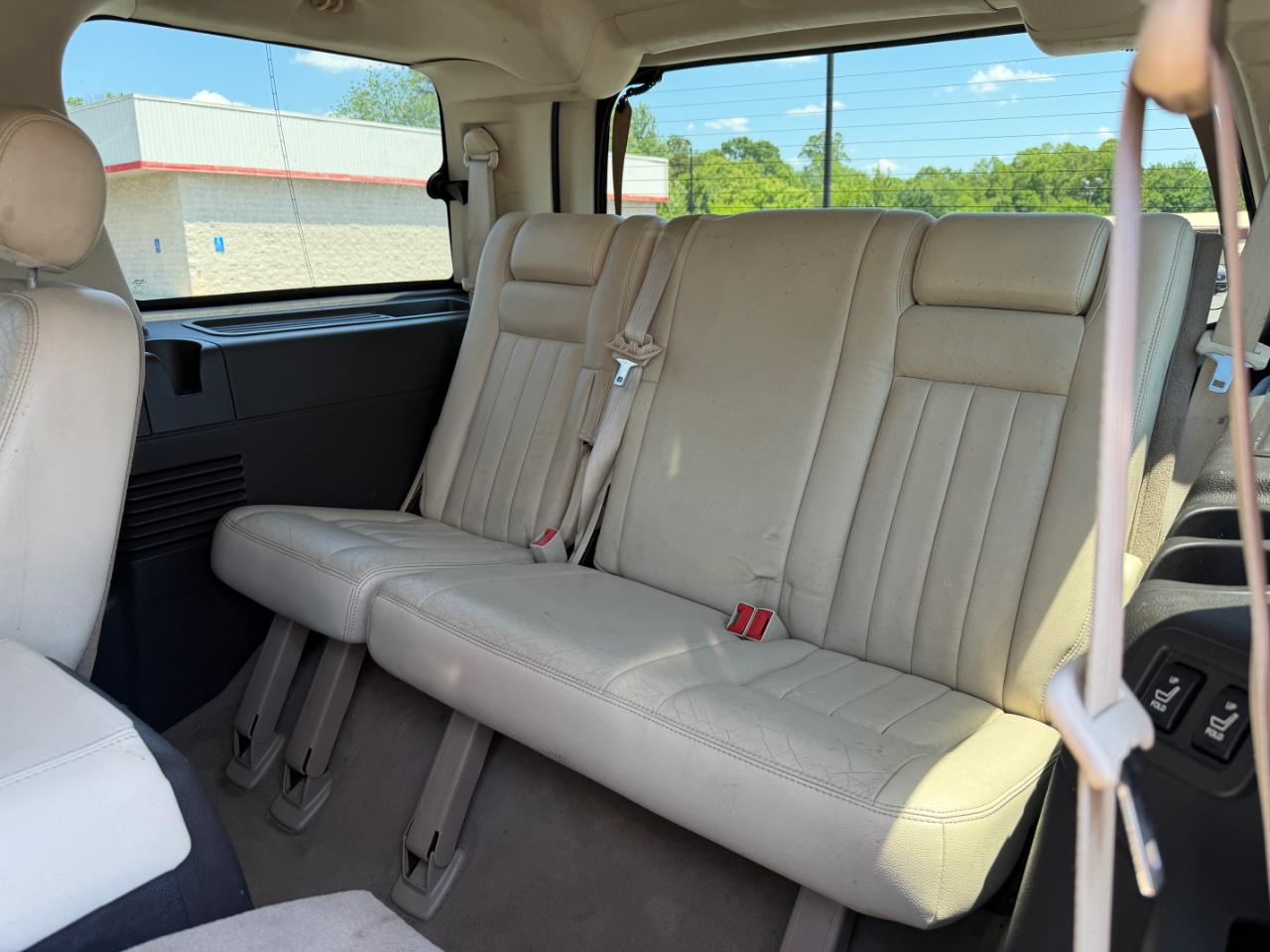 Lincoln Navigator 4WD Ultimate 2003