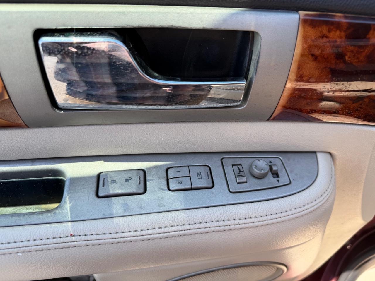 Lincoln Navigator 4WD Ultimate 2003