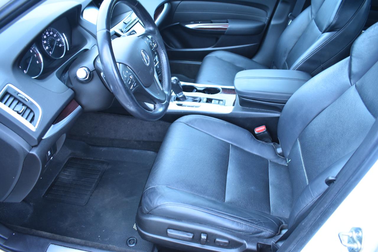 Acura TLX FWD w/Technology Pkg 2017