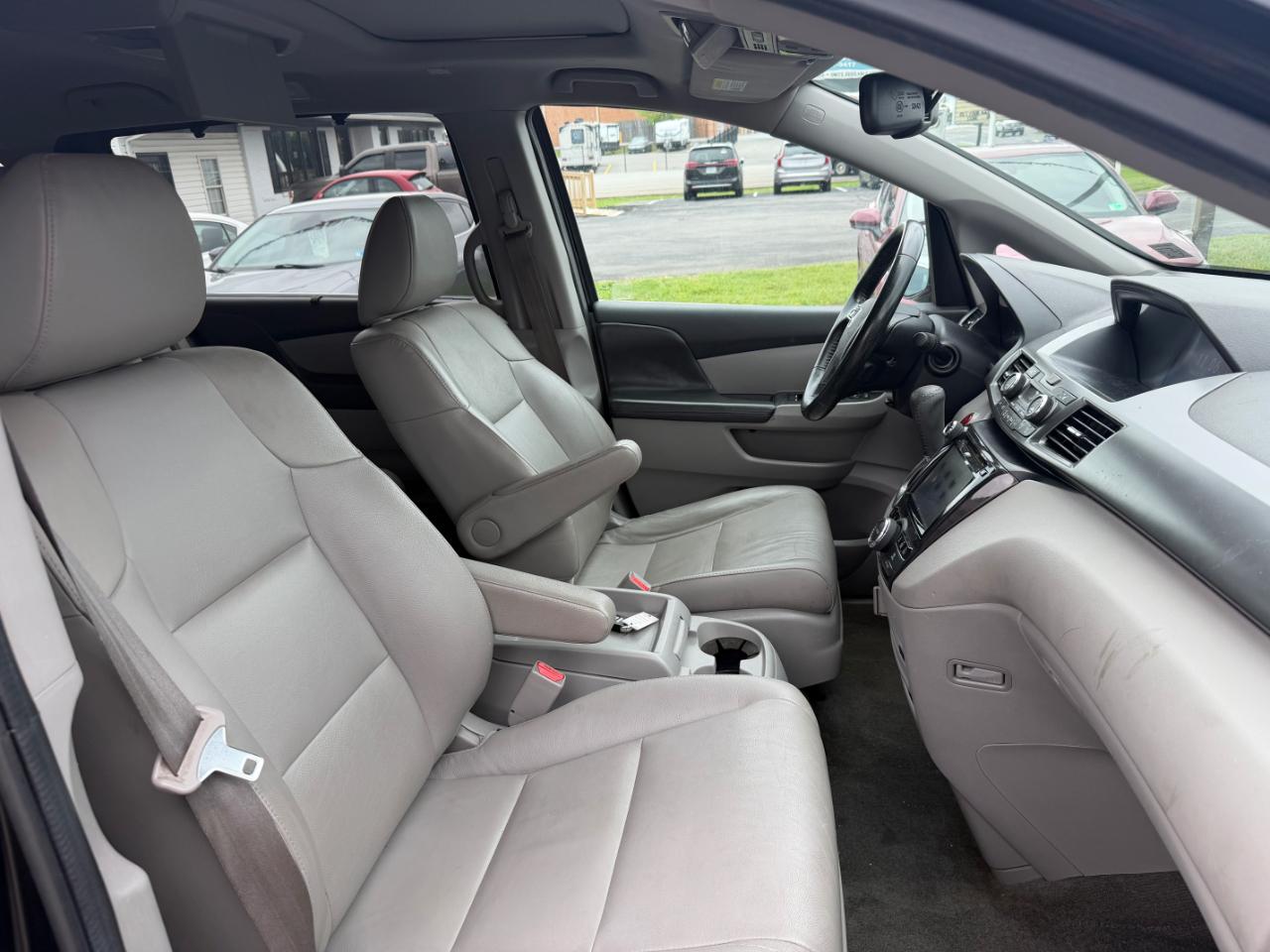 Honda Odyssey 5dr Touring 2014