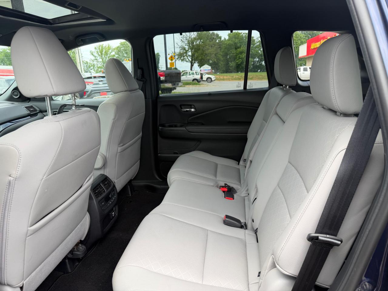 Honda Passport Touring AWD 2019