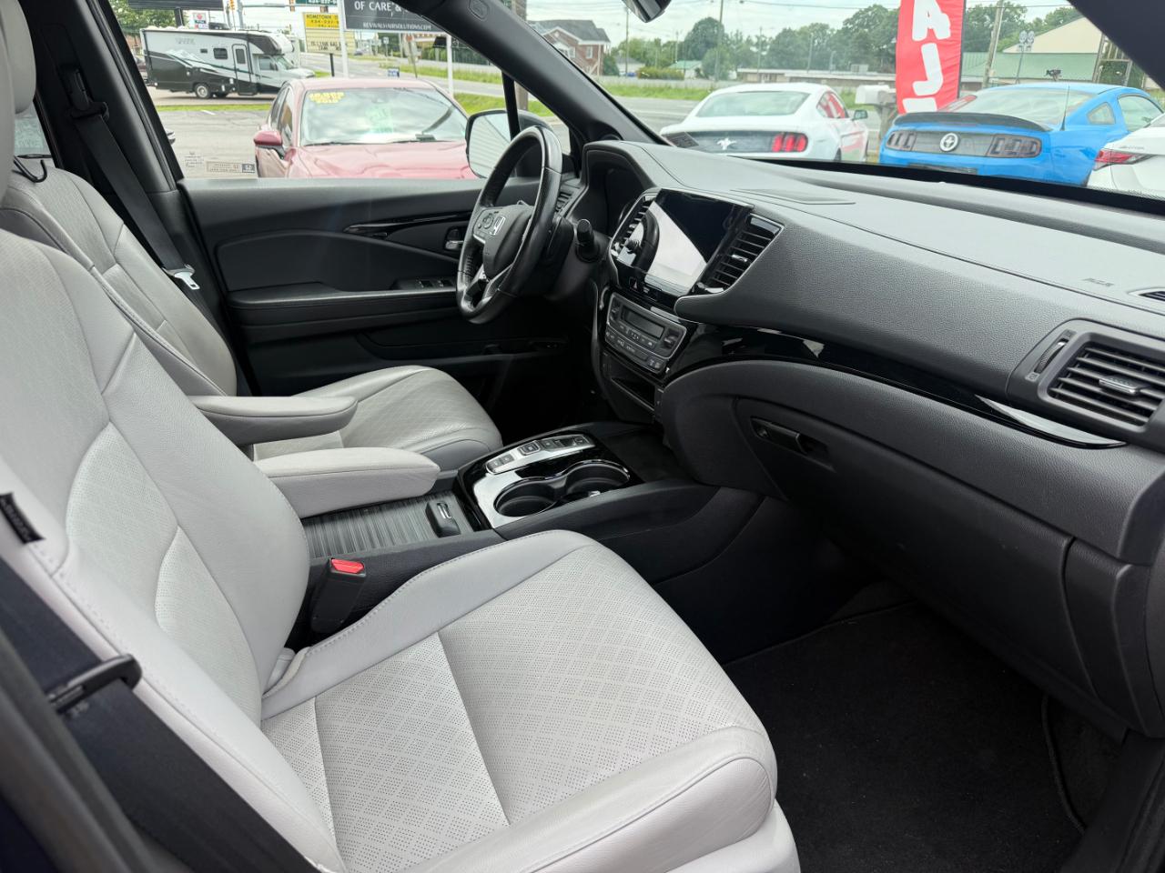 Honda Passport Touring AWD 2019