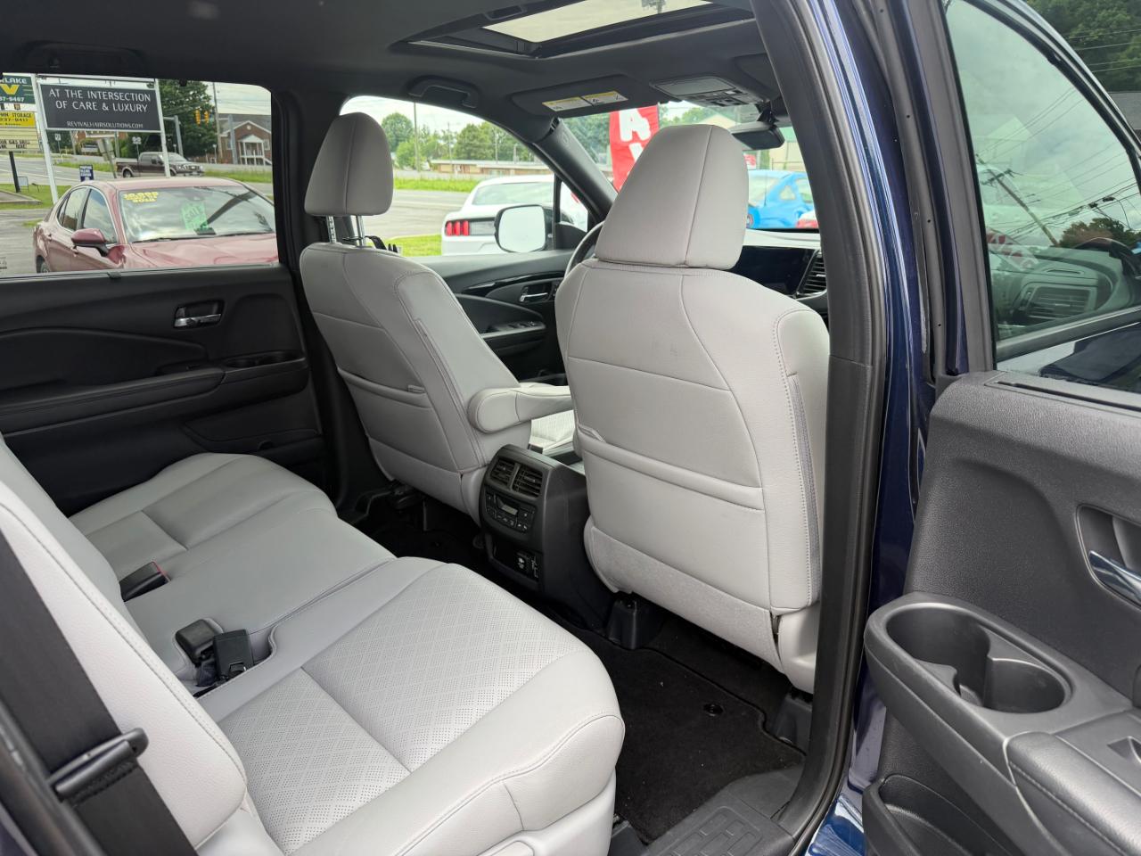 Honda Passport Touring AWD 2019