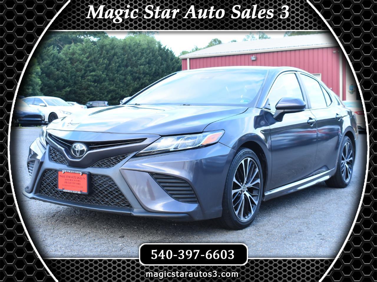 Toyota Camry XLE Auto (Natl) 2019