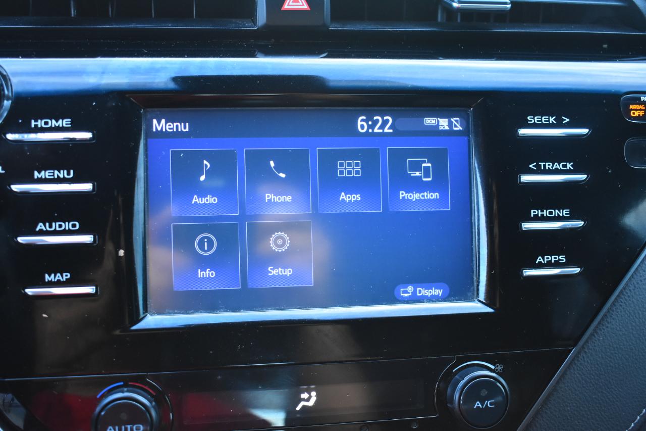 Toyota Camry XLE Auto (Natl) 2019