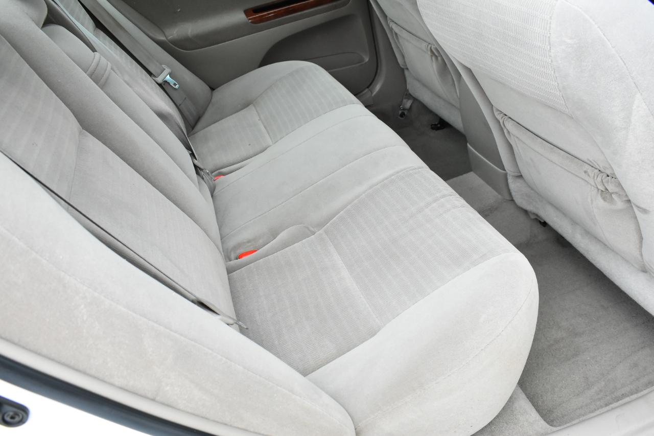Toyota Camry 4dr Sdn XLE Auto (Natl) 2006
