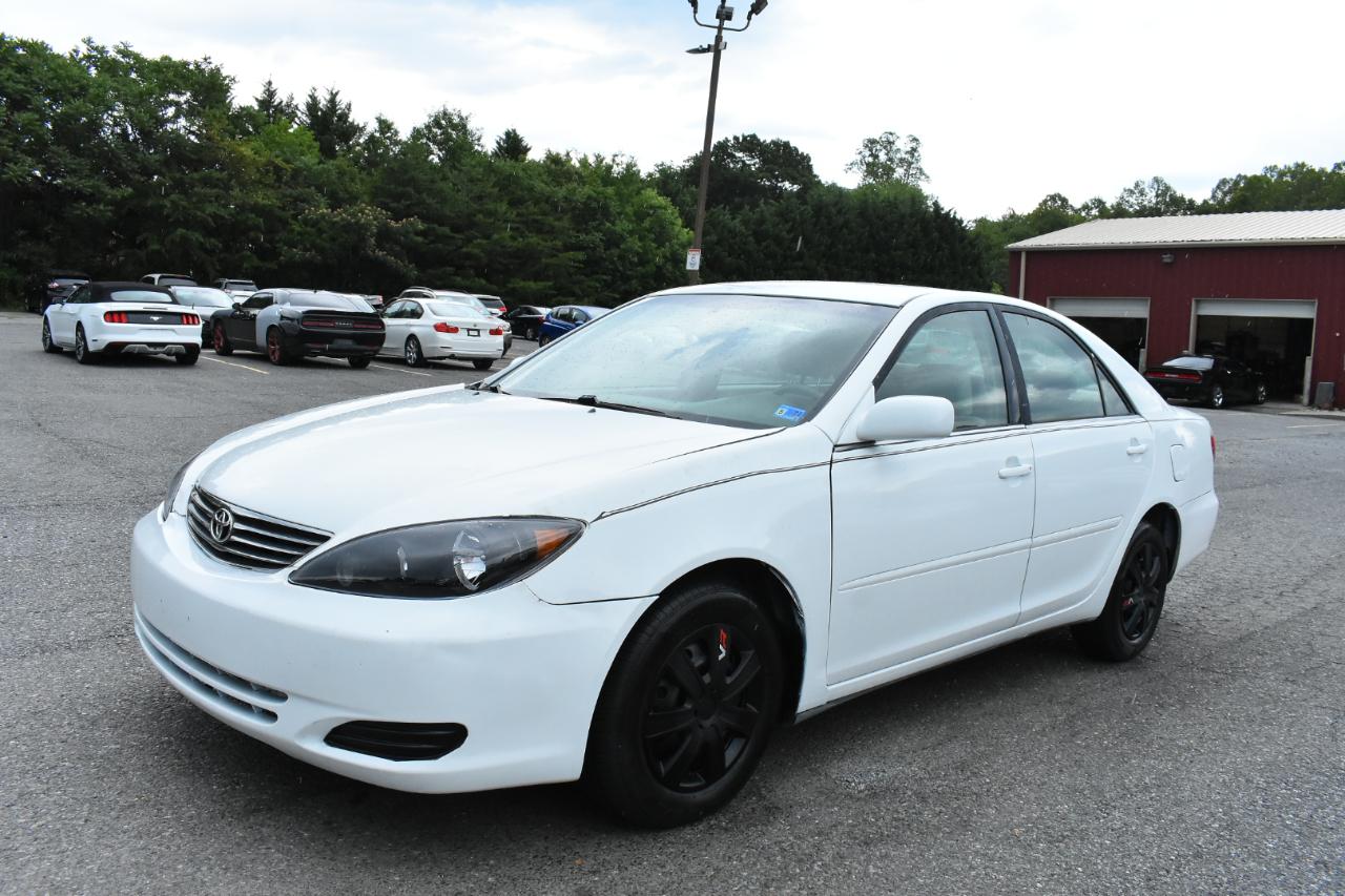 Toyota Camry 4dr Sdn XLE Auto (Natl) 2006