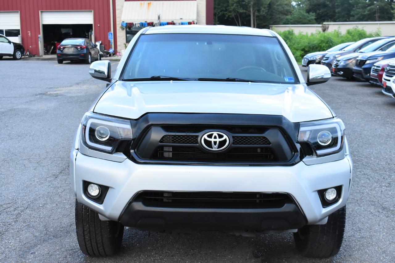 Toyota Tacoma 4WD Double Cab LB V6 AT (Natl) 2013