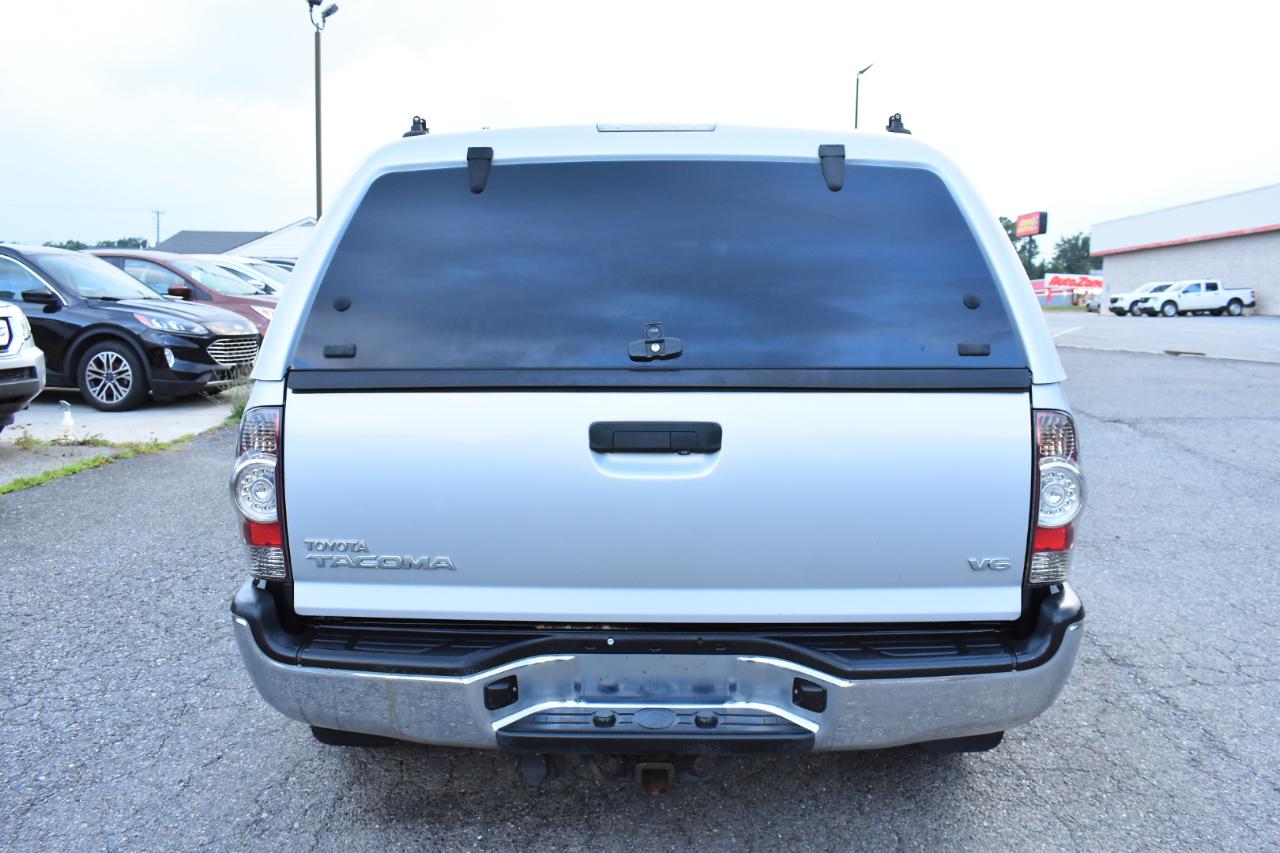 Toyota Tacoma 4WD Double Cab LB V6 AT (Natl) 2013