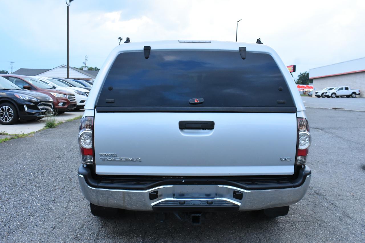 Toyota Tacoma 4WD Double Cab LB V6 AT (Natl) 2013
