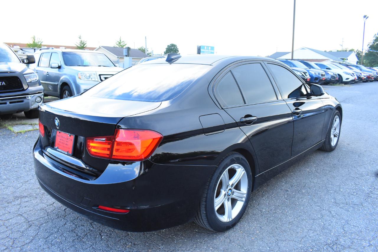 BMW 3 Series 4dr Sdn 328i RWD 2015
