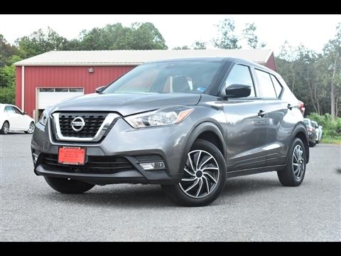 2020 Nissan Kicks S FWD